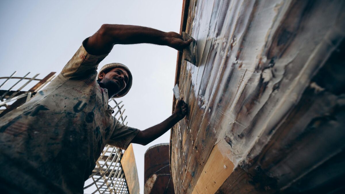 how to choose a water damage restoration company